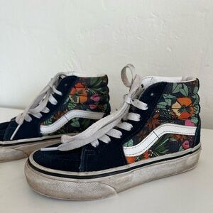 Kids Sk8–Hi High Top Flower Pattern size 11.5